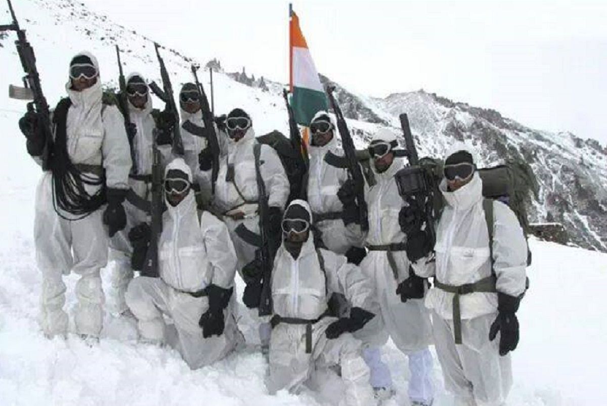 सियाचिन में शहीद कैप्टन अवनीश को PK News का सलाम
