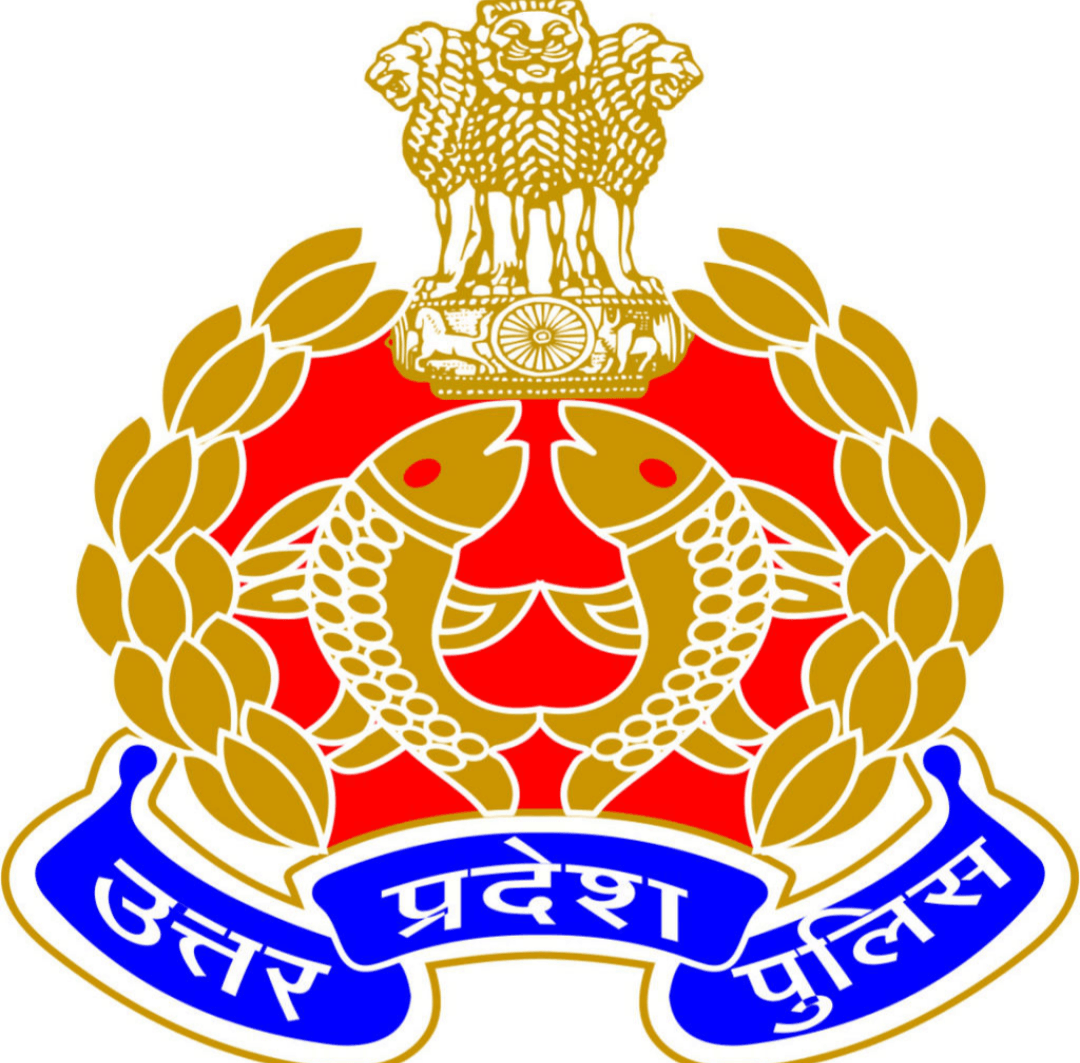 पुलिसकर्मियों ने दिखाई अश्लीलता